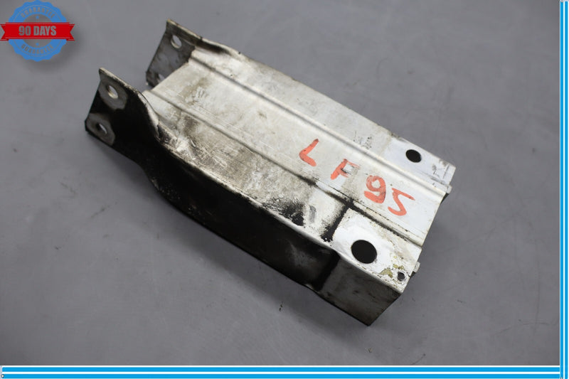 Load image into Gallery viewer, 08-15 Mercedes W204 C300 C350 Front Left Bumper Reinforcement Bar Bracket Oem