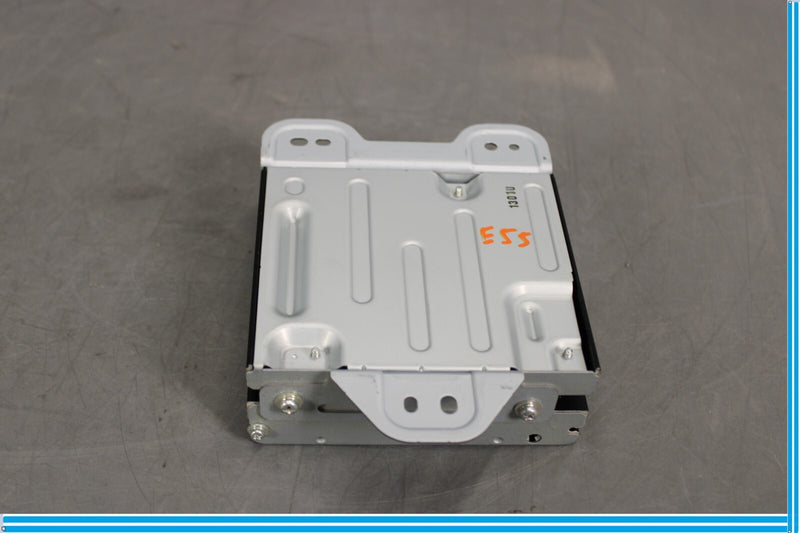 Load image into Gallery viewer, 06-13 Mercedes X164 GL450 R350 ML350 Power Inverter Module 2049820020 Oem