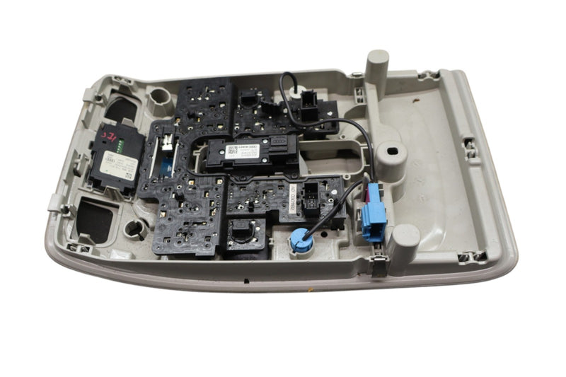Load image into Gallery viewer, 12-18 Audi A6 Quattro Front Overhead Console Reading Dome Light Lamp Oem