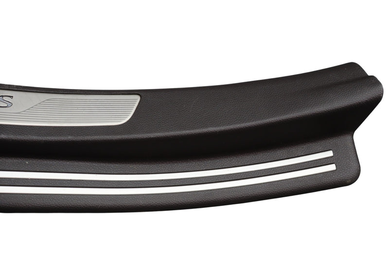 Load image into Gallery viewer, 11-16 Hyundai Equus Rear Left Driver Side Door Sill Scuff Plate Trim Oem