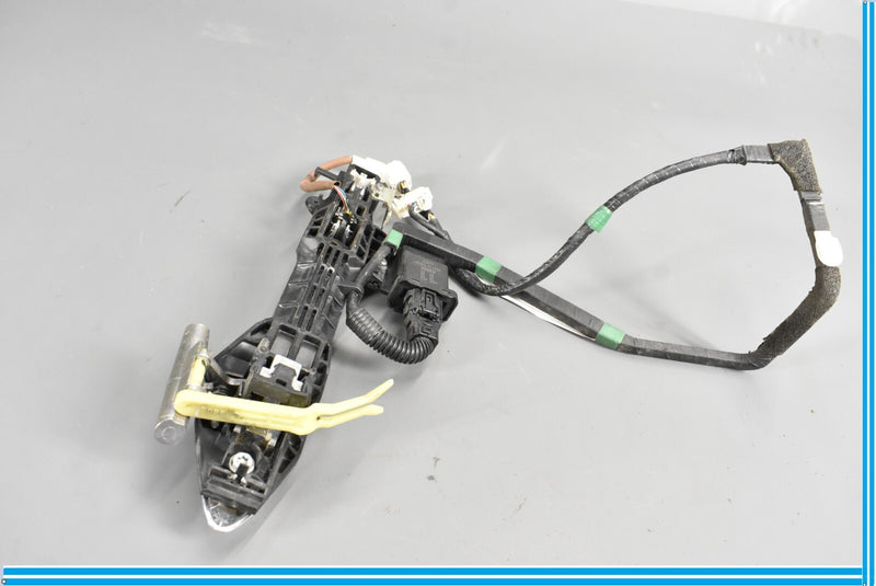 Load image into Gallery viewer, 07-12 Lexus LS460 Rear Left Door Keyless Entry Exterior Handle 8218850010 Oem