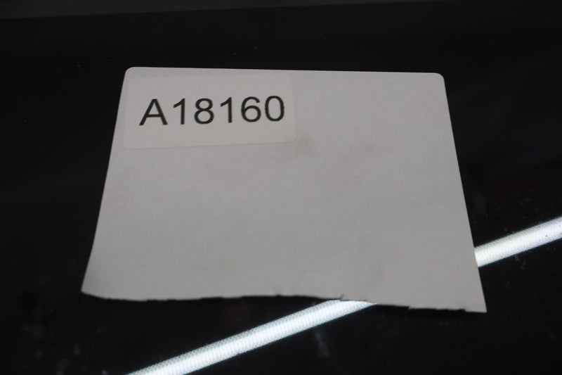 Load image into Gallery viewer, 03-13 Maserati Quattroporte M139 Front Left Side Door Window Auto Glass Oem