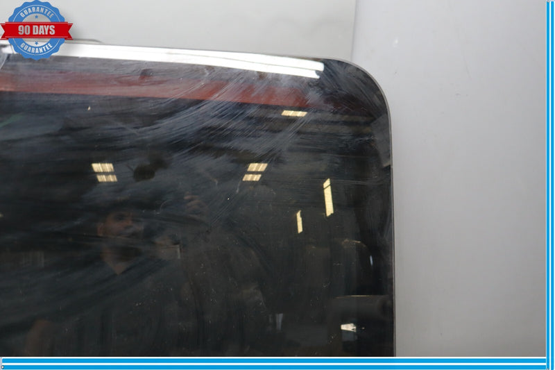 Load image into Gallery viewer, 11-17 Volkswagen Touareg Front Upper Panoramic Roof Sunroof Window Glass Oem