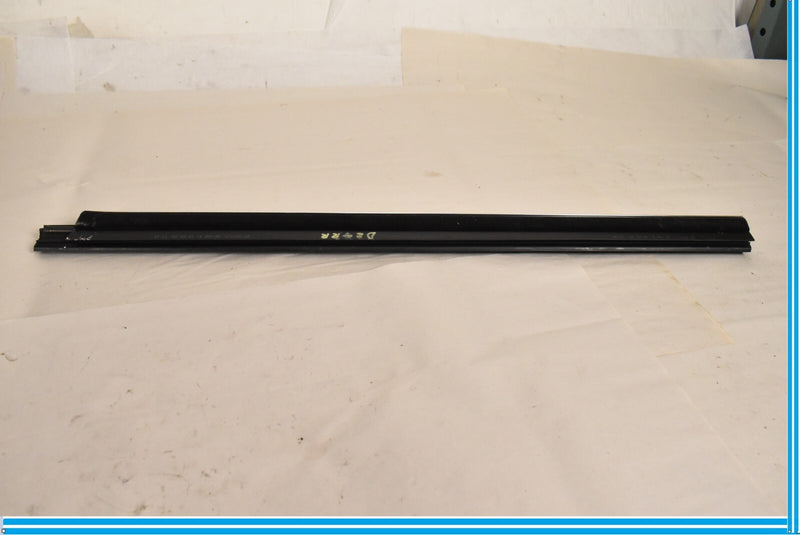 Load image into Gallery viewer, 09-15 BMW F01 F02 750i 750Li Rear Right Inner Window Channel Cover 7206450 Oem