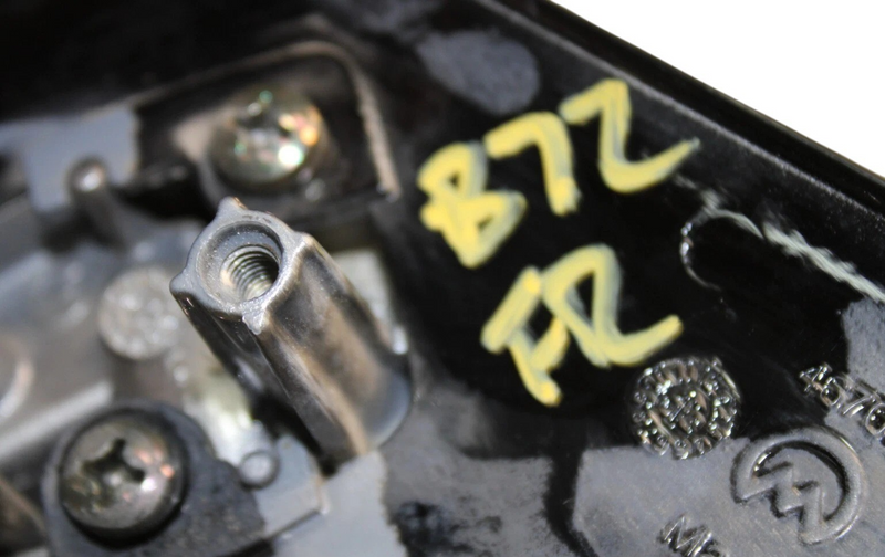 Load image into Gallery viewer, 05-08 Maserati Quattroporte Right Passenger Side Rear View Door Mirror Oem