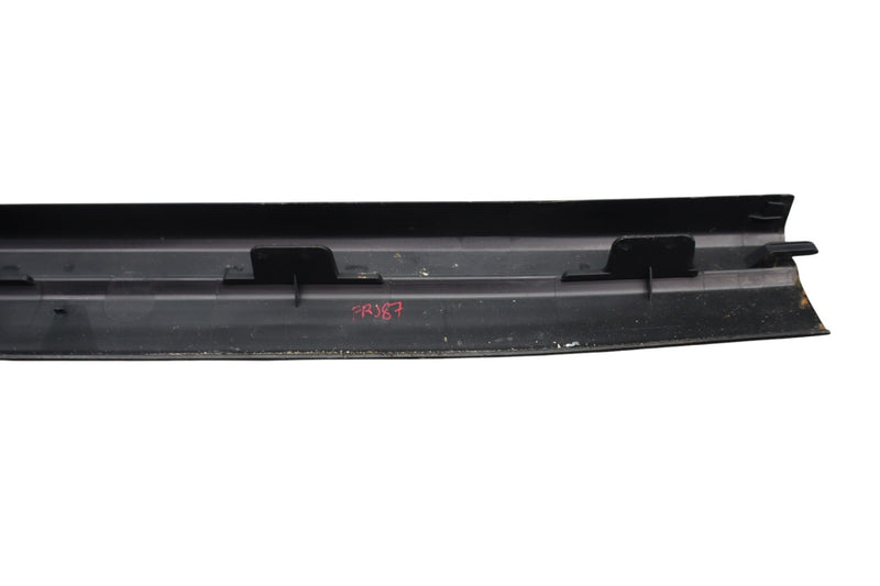 Load image into Gallery viewer, 10-18 Mercedes CLS550 E350 Front Right Door Sill Scuff Plate Trim Cover Oem