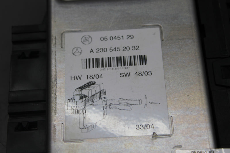 Load image into Gallery viewer, 03-12 Mercedes R230 SL500 Front Right Side SAM Fuse Box Control Module Oem