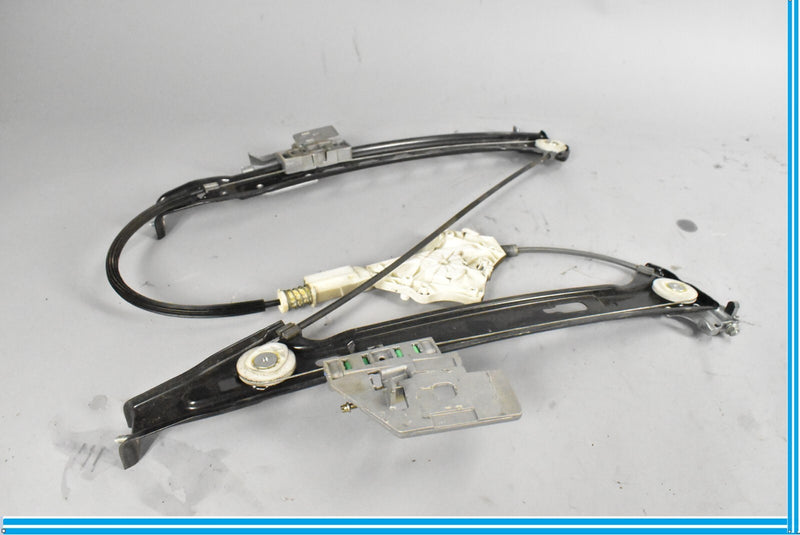 Load image into Gallery viewer, 06-11 Mercedes CLS550 CLS55 AMG W219 Rear Right Door Window Regulator Oem
