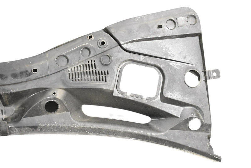 Load image into Gallery viewer, 14-17 Maserati Quattroporte M156 Windshield Wiper Cowl Vent Panel Trim OEM