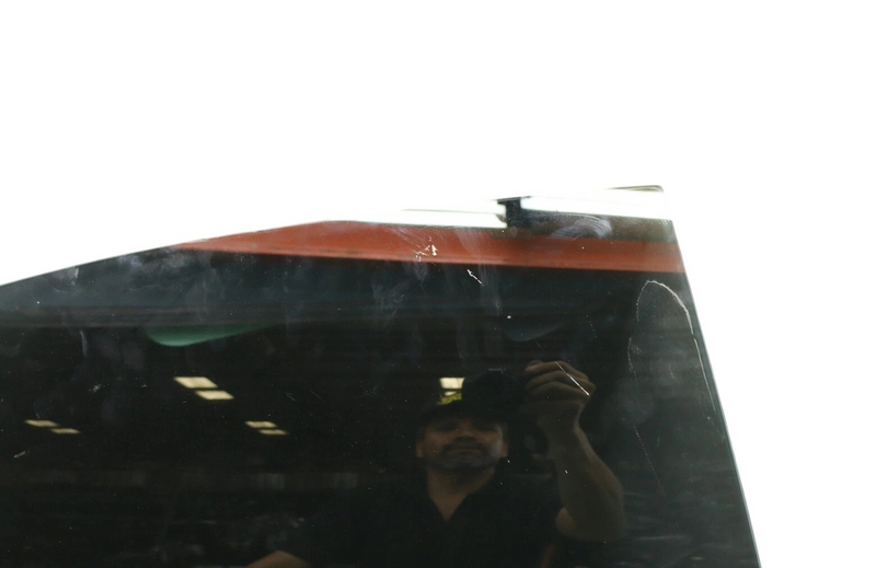 Load image into Gallery viewer, 14-22 Maserati Ghibli M157 S Rear Right Passenger Side Door Window Glass Oem