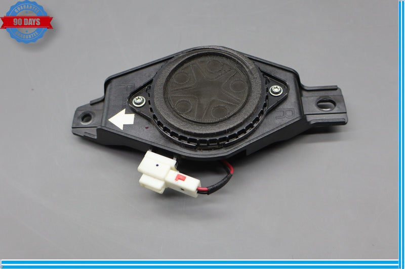 Load image into Gallery viewer, 15-20 Hyundai Genesis G80 Rear Left Shelf Tweeter Speaker Lexicon Oem