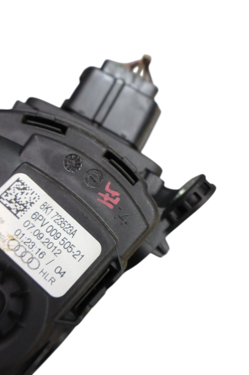 Load image into Gallery viewer, 08-18 Audi A6 A6 Quattro Gas Accelerator Throttle Pedal Black 8K1723523 Oem