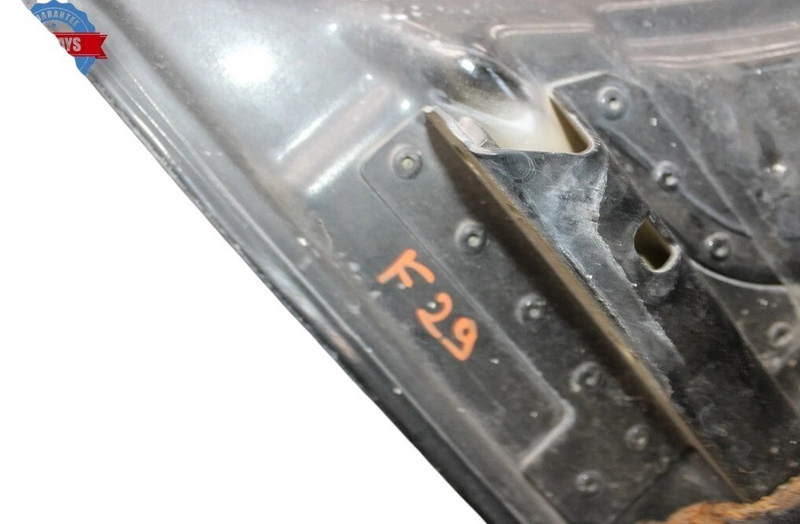 Load image into Gallery viewer, 03-13 Maserati Quattroporte M139 Hood Bonnet Cover Panel Assembly 67213600 Oem