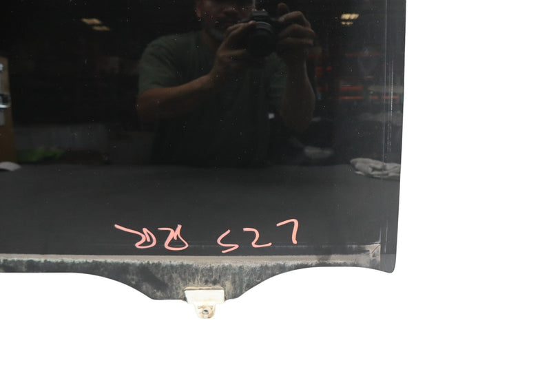 Load image into Gallery viewer, 11-17 Infiniti QX56 QX80 Rear Right Passenger Side Door Window Glass Oem