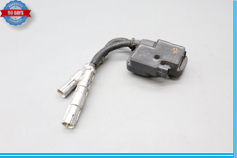 Load image into Gallery viewer, 03-06 Mercedes R230 SL500 Engine Ignition Coil Pack A0001587803 Oem