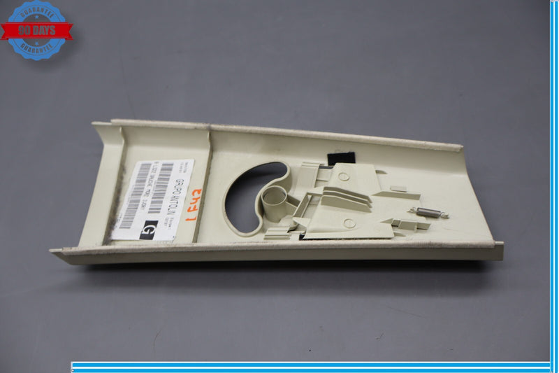 Load image into Gallery viewer, 10-12 Land Rover Range Rover HSE Rear Left Driver Upper C Pillar Trim Cover Oem