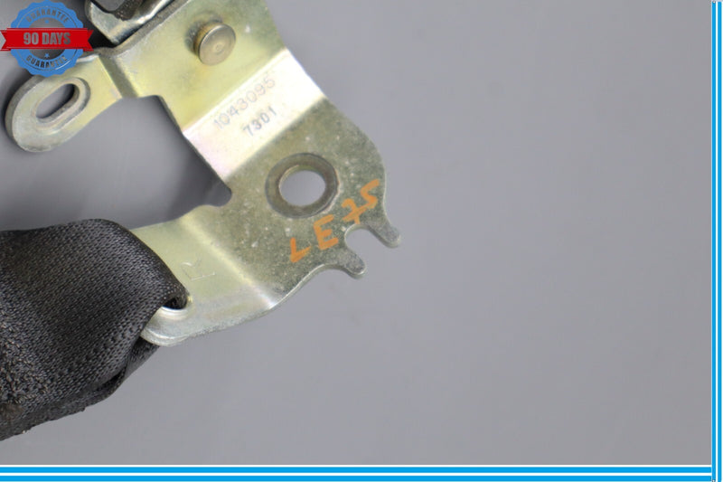 Load image into Gallery viewer, 07-12 Lexus LS460 LS460L Rear Left Driver Side Seat Belt Buckle 1046971 Oem