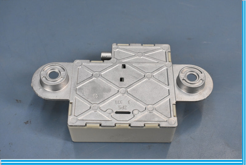 Load image into Gallery viewer, 12-18 BMW 650i 640i F12 Antenna Radio Amplifier Control Module Unit Oem