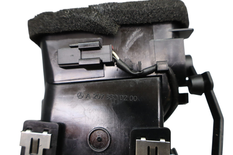 Load image into Gallery viewer, 14-17 Mercedes W207 E350 E550 Right Passenger Side Dashboard AC A/C Air Vent Oem