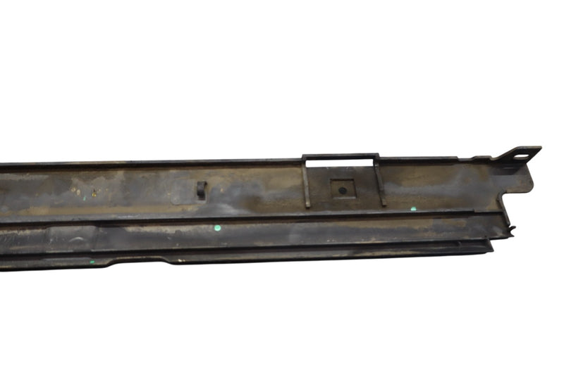 Load image into Gallery viewer, 12-16 BMW 320i 328i 428i Radiator Cooling Fan Upper Bracket Cover Sealing Oem