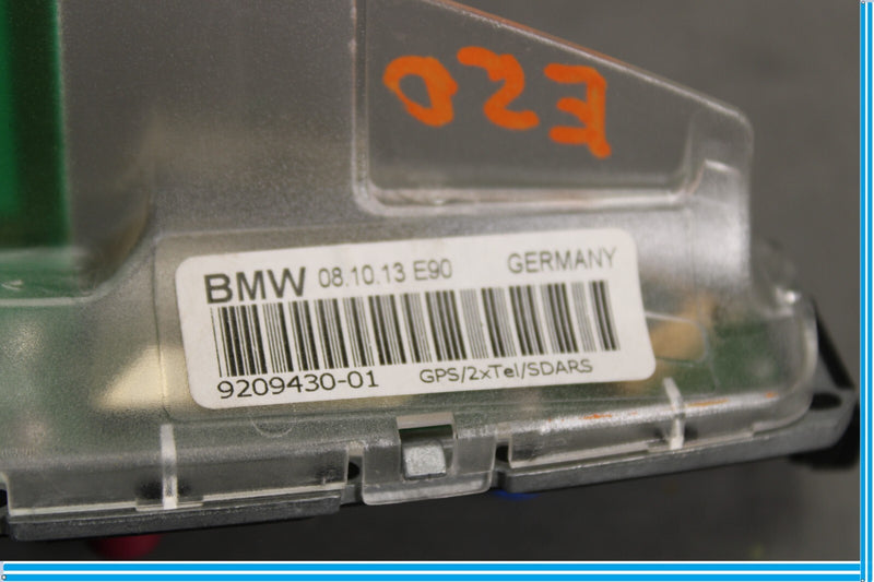 Load image into Gallery viewer, 12-16 BMW F30 328i 335i Upper Rood Shark Fin Antenna Module Oem