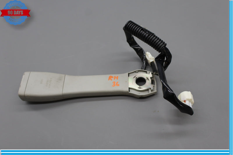 Load image into Gallery viewer, 07-12 Lexus LS460 LS460L Front Right Side Seat Belt Seatbelt Buckle Oem