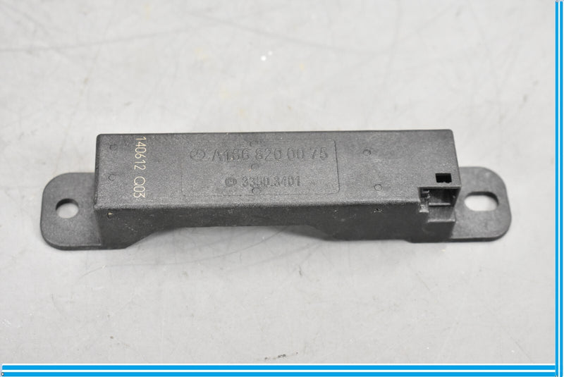 Load image into Gallery viewer, 13-16 Mercedes GL450 X166 Rear Left Keyless Entry Antenna Receiver Module Oem