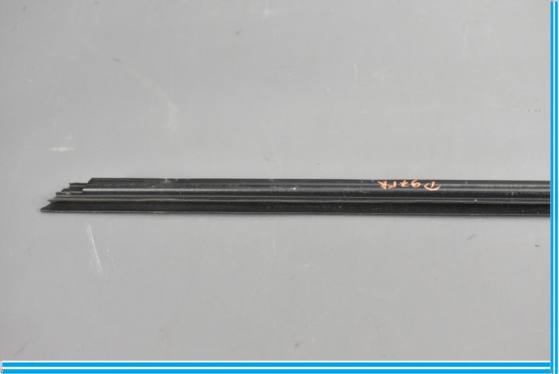 Load image into Gallery viewer, 18-20 Jaguar E-Pace Front Right Door Window Inner Weatherstrip Seal Oem
