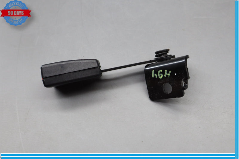 Load image into Gallery viewer, 09-15 BMW 750Li F01 F02 Rear Right Passenger Side Seat Belt Seatbelt Buckle Oem