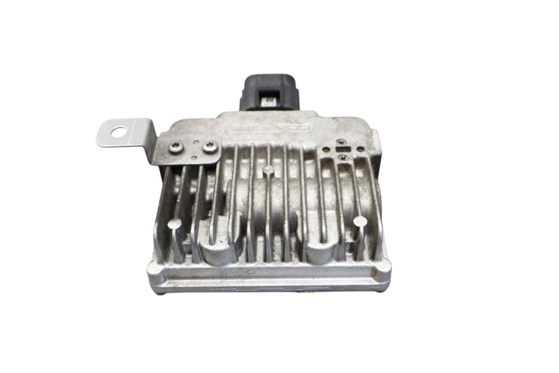 Load image into Gallery viewer, 07-24 Jaguar XF XFR XK XKR X250 Gas Fuel Pump Control Module 7W839D372AA OEM