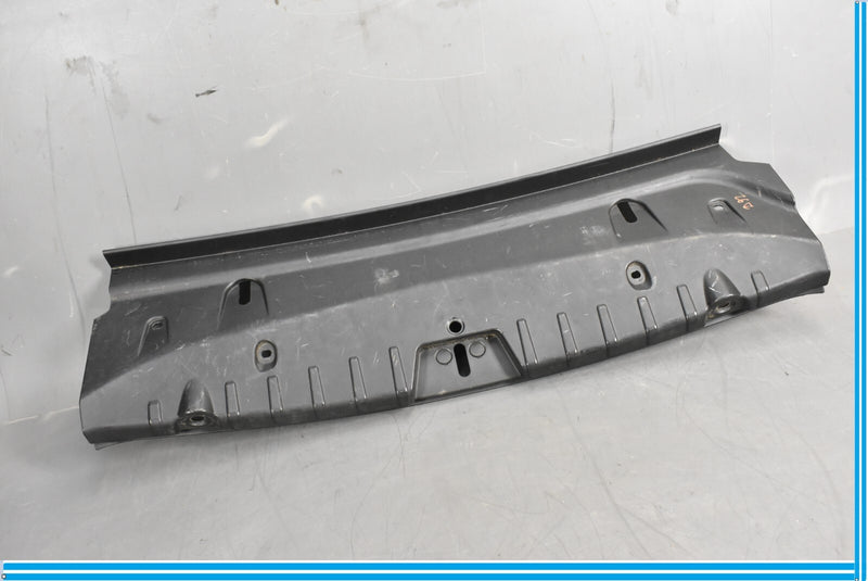 Load image into Gallery viewer, 12-18 BMW 650i 640i F12 Rear Trunk Tailgate Sill Trim Scuff Plate Oem