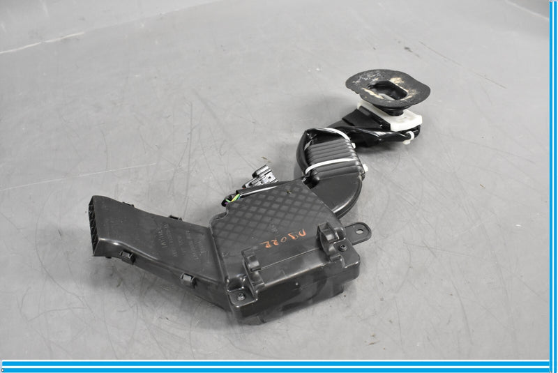 Load image into Gallery viewer, 10-19 Jaguar XJ XJL X351 Rear Right Side Upper Seat Heating Cooling Fan Oem