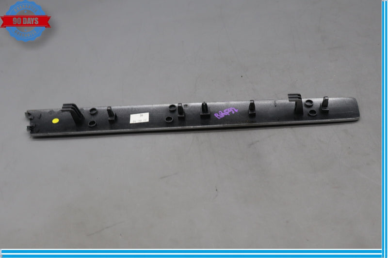 Load image into Gallery viewer, 11-17 Volkswagen Touareg Rear Right Passenger Side Door Panel Insert Trim Oem