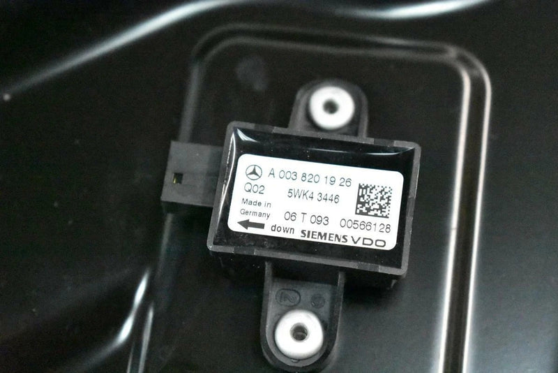 Load image into Gallery viewer, 06-12 Mercedes W164 GL450 ML63 Rear Left Driver Side Window Regulator Panel OEM