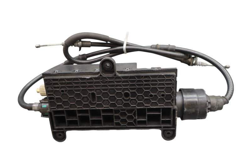 Load image into Gallery viewer, 14-21 Maserati Ghibli Electronic Parking Brake Control Actuator 670030076 Oem