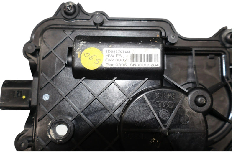 Load image into Gallery viewer, 03-12 Bentley Continental Flying Spur Rear Left Door Lock Actuator Motor OEM