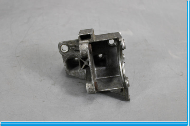 Load image into Gallery viewer, 04-18 Bentley Continental Power Steering Pump Bracket Oem