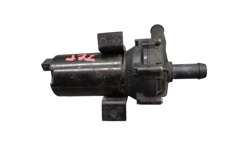 Load image into Gallery viewer, 13-17 Land Rover Range Rover L405 Auxiliary Secondary Water Coolant Pump Oem