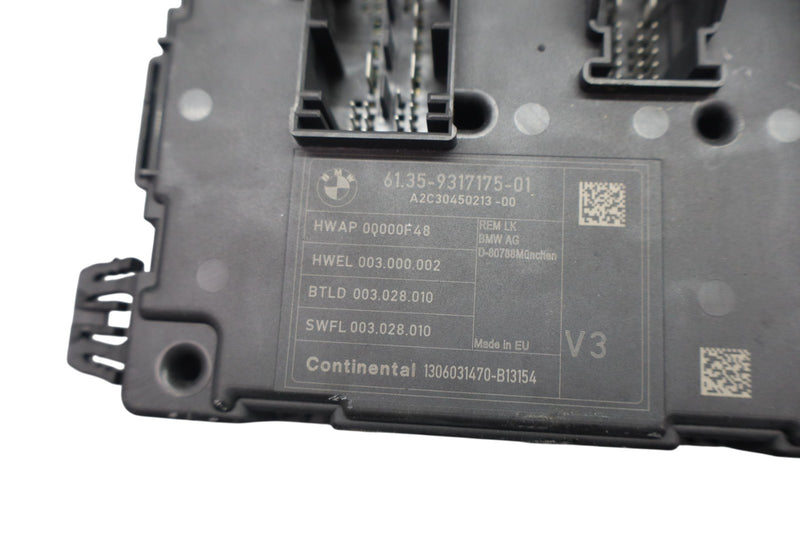 Load image into Gallery viewer, 12-18 BMW 320i 328i 428i Fusebox Fuse Box Relay Module Unit 6135931717501 Oem