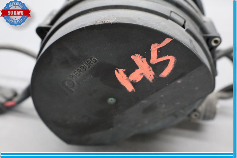 Load image into Gallery viewer, 04-08 Maserati Quattroporte Secondary Air Injection Pump Emission Control Oem