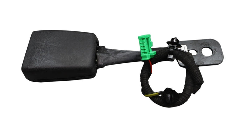 Load image into Gallery viewer, 17-25 Alfa Romeo Giulia 952 Front Right Side Seat Belt Seatbelt Buckle Oem