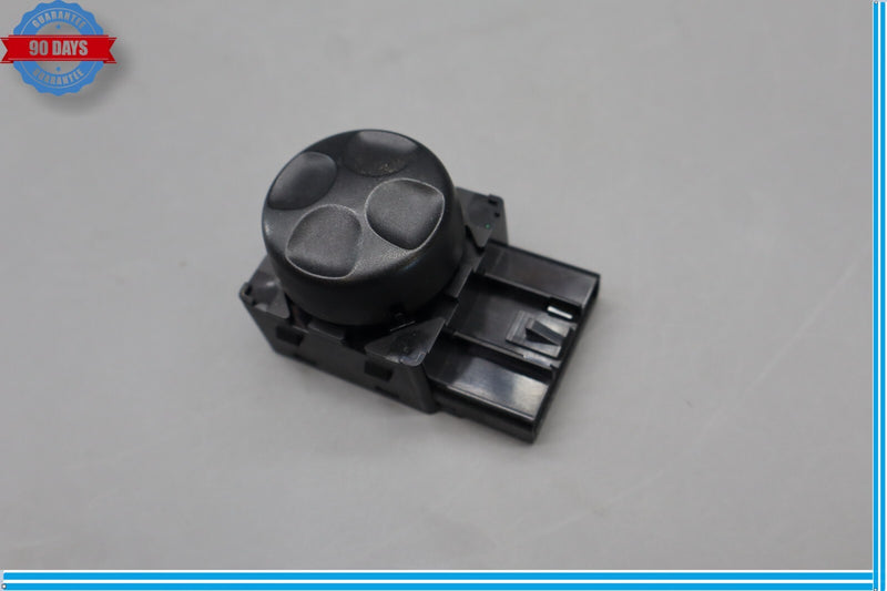 Load image into Gallery viewer, 14-20 Maserati Quattroporte Front Left Side Seat Seat Adjustment Switch Oem