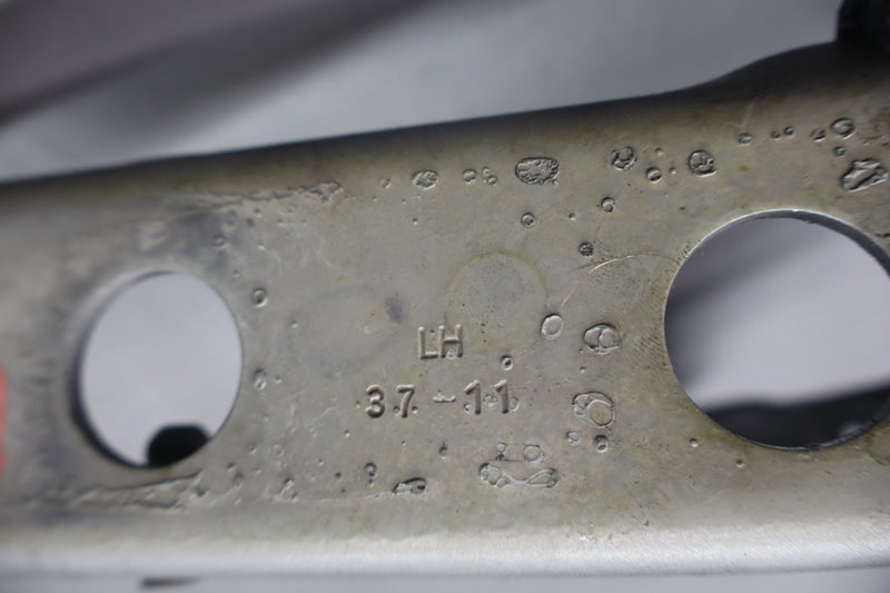 Load image into Gallery viewer, 12-18 Audi A7 A7 Quattro S7 RS7 Front Left Drive Side Hood Bonnet Hinge Oem