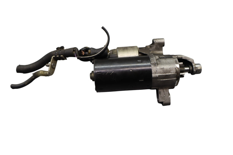 Load image into Gallery viewer, 11-17 Audi A5 A6 A7 A8 S8 Quattro Q5 Q7 V8 Engine Starter Motor 079911021D Oem