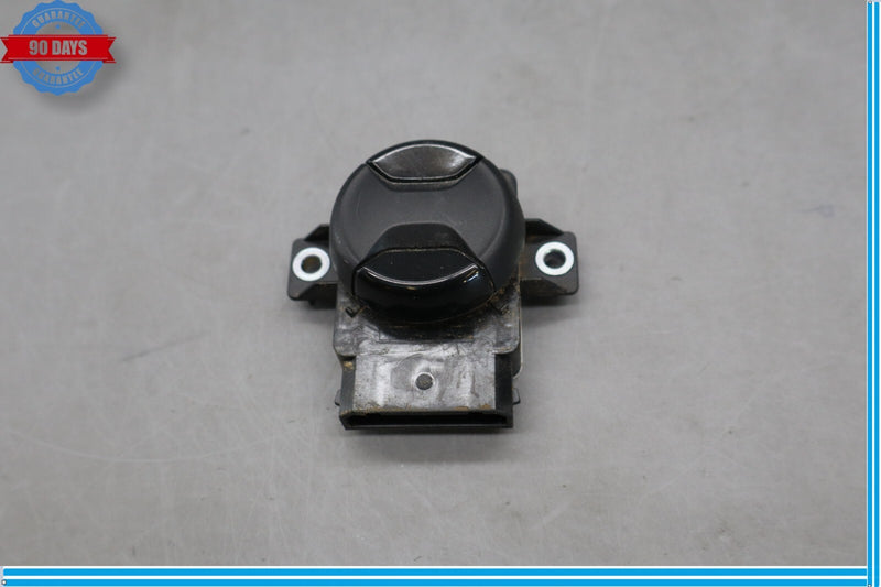 Load image into Gallery viewer, 11-17 Volkswagen Touareg Right Passenger Side Seat Lumbar Control Switch Oem