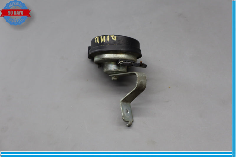 Load image into Gallery viewer, 08-18 Mercedes CLS400 C250 W204 Right Side High Tone Note Signal Horn Oem
