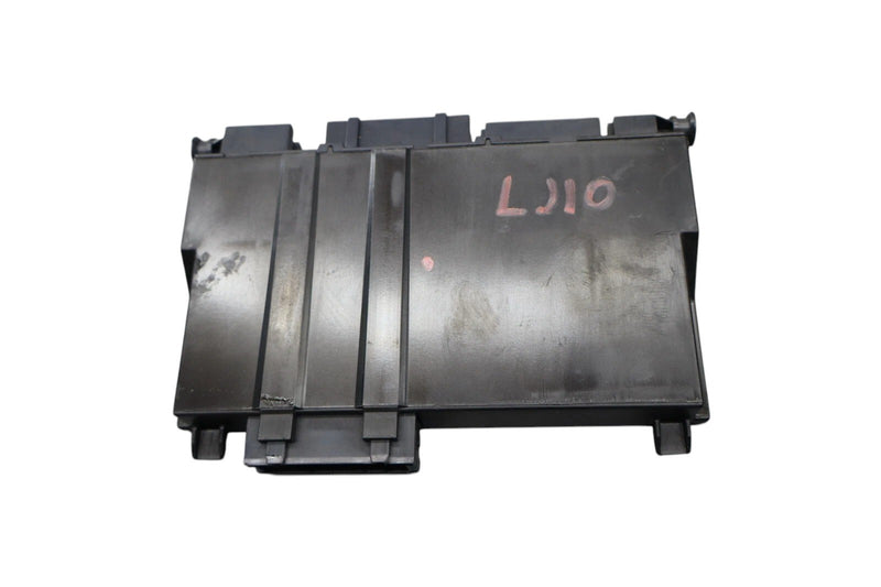 Load image into Gallery viewer, 14-20 Maserati Ghibli M157 Front Left Driver Side Seat Control Module Unit OEM