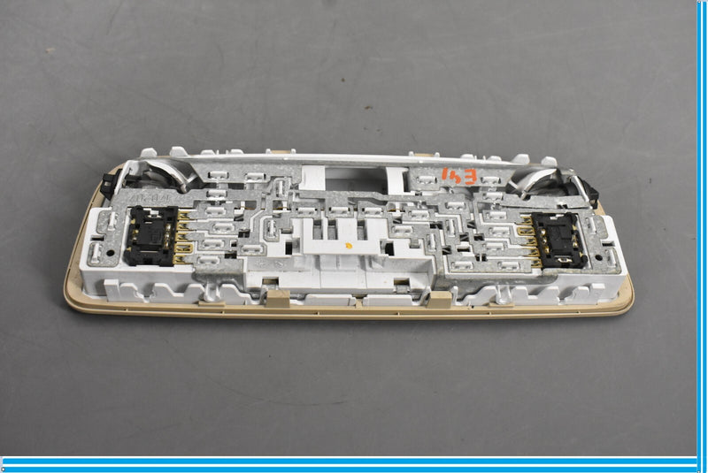 Load image into Gallery viewer, 10-18 Mercedes CLS550 W218 Rear Overhead Dome Light Oem