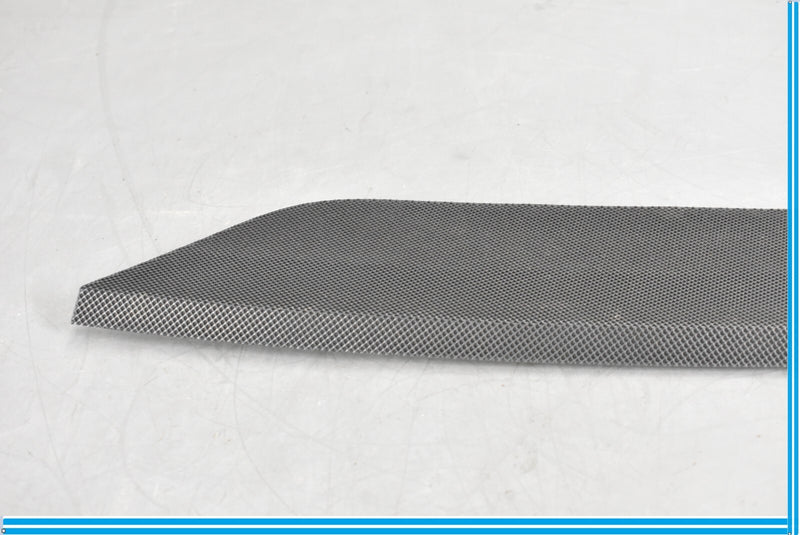 Load image into Gallery viewer, 08-11 Mercedes W204 C300 C350 Front Left Driver Dash Air Vent Trim Cover Oem