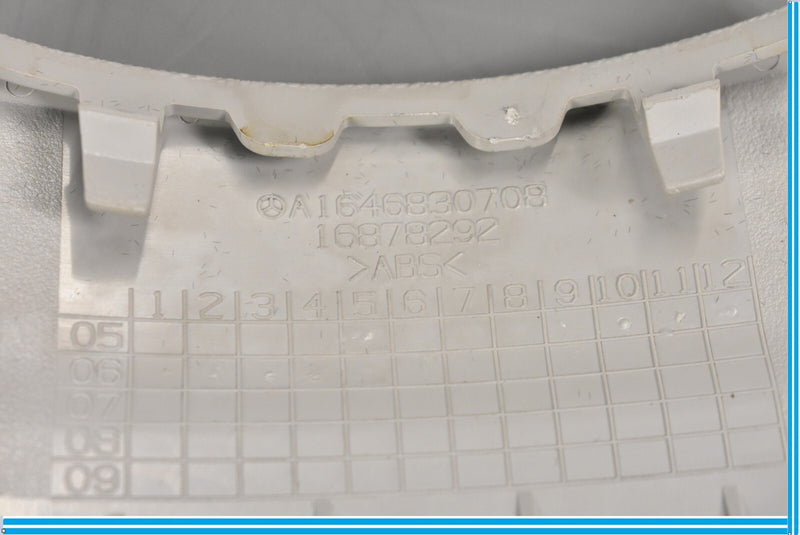 Load image into Gallery viewer, 06-12 Mercedes ML350 ML500 GL450 Center Arm Dashboard Trim Cover A1646830708 Oem